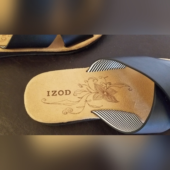 Izod Women's Black Flip Flop Open Toe Cross Strap Slip On Size 6M - Picture 11 of 12